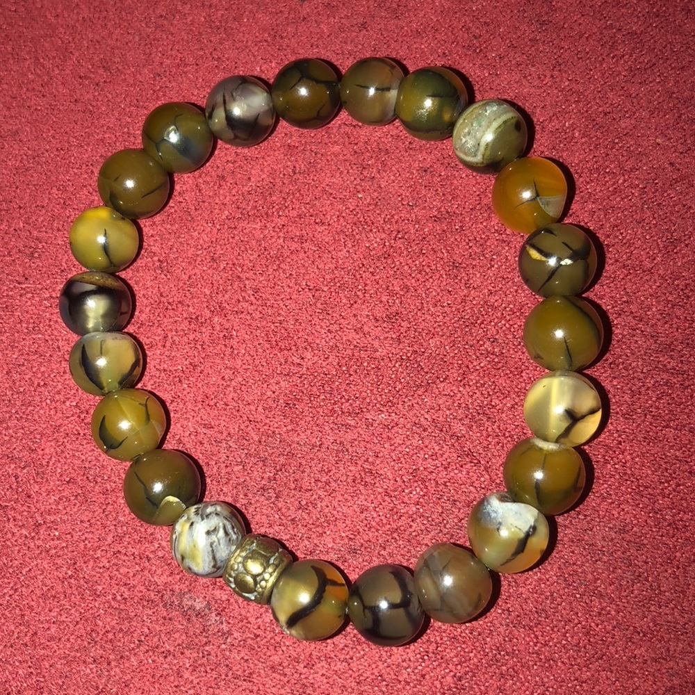 Fire crackle agate bracelet